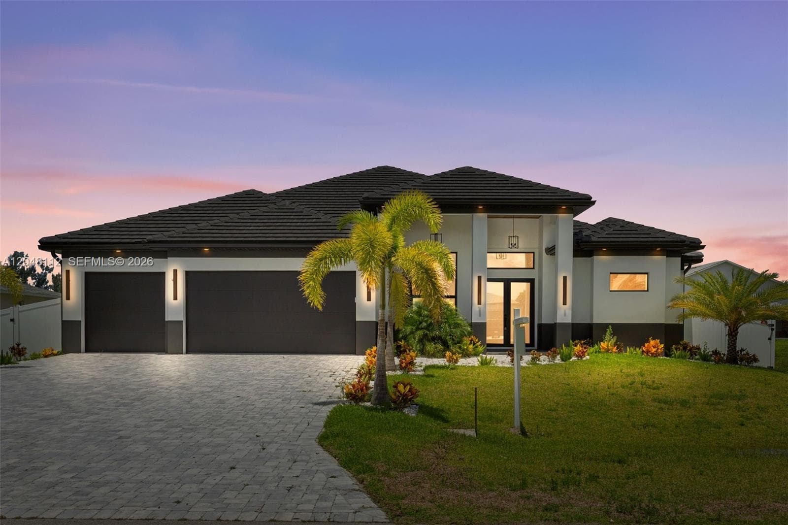 10 SW 33rd Ave, Other City - In The State Of Florida FL 33991 photo 2