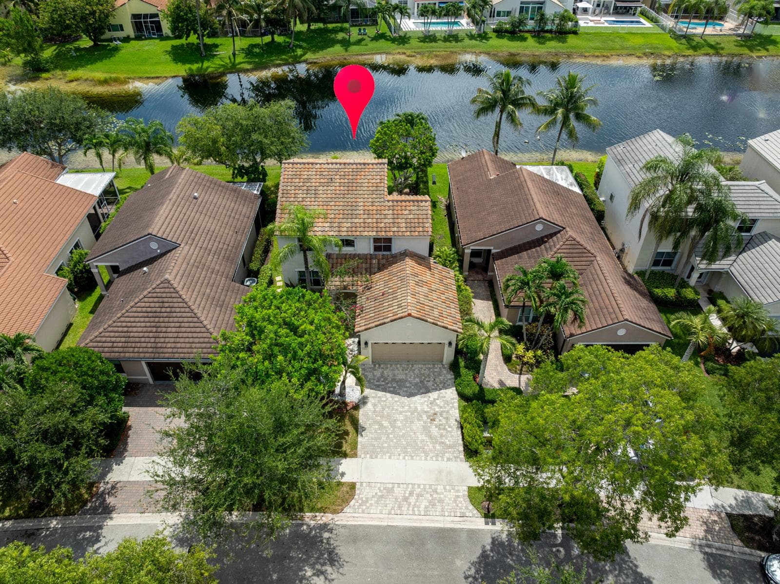 229 E Bayridge Drive, Weston FL 33326 photo 2