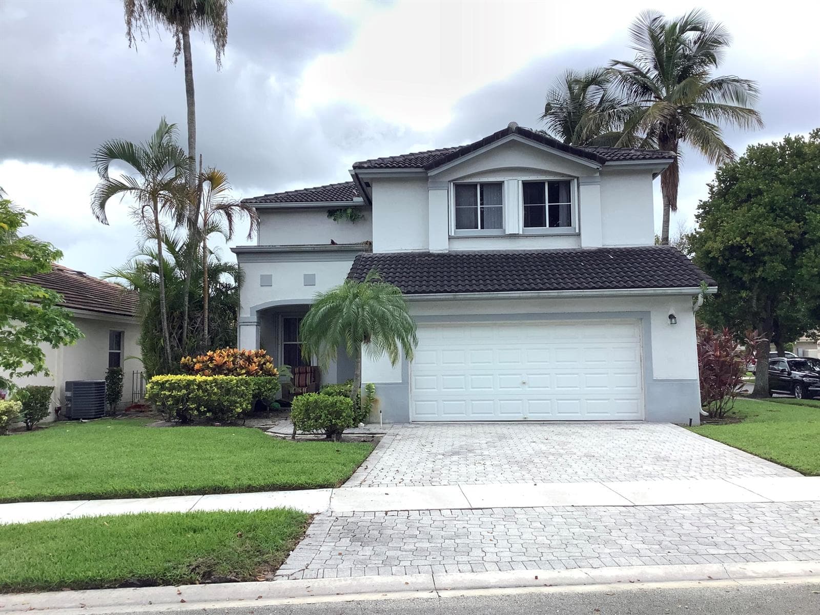 7330 NW 1st Place, Plantation FL 33317 photo 2