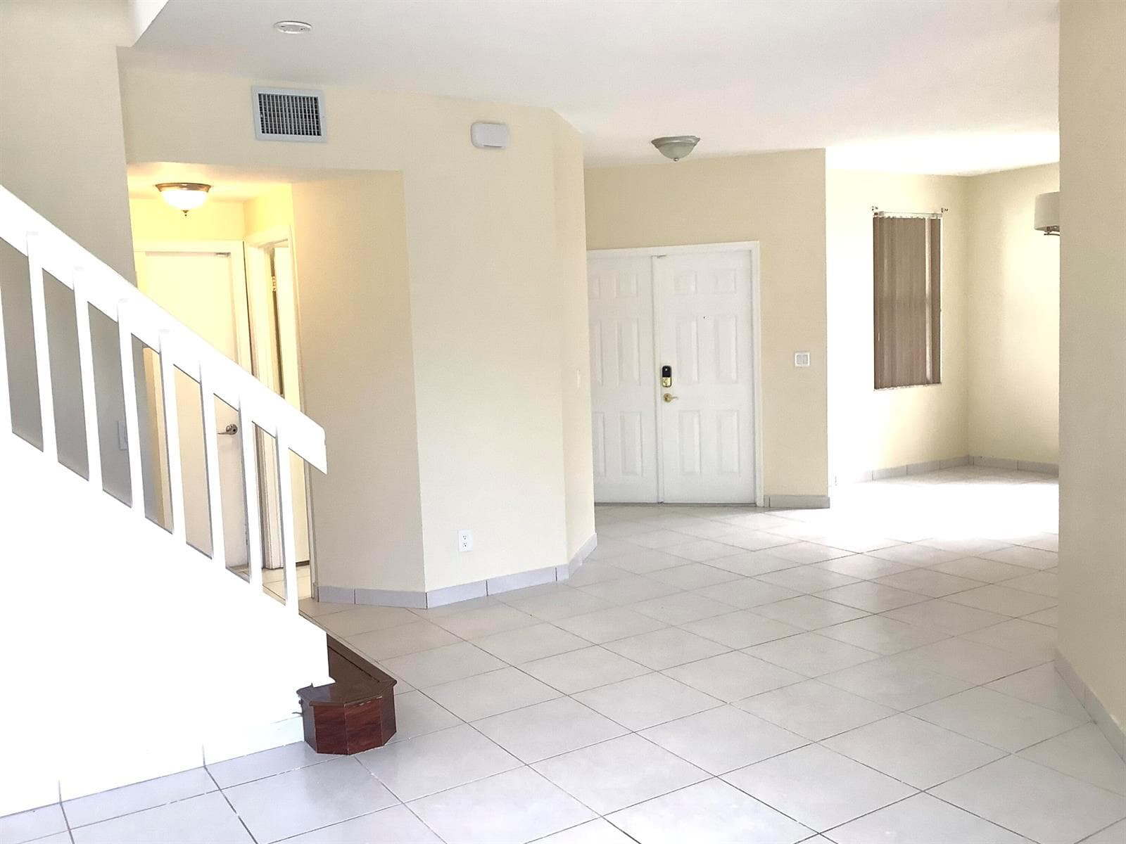 7330 NW 1st Place, Plantation FL 33317 photo 5