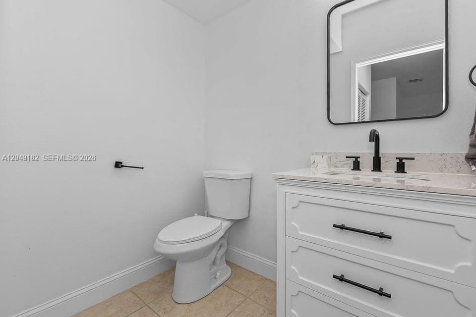 4941 SW 32nd Ter, Dania Beach FL 33312 photo 5