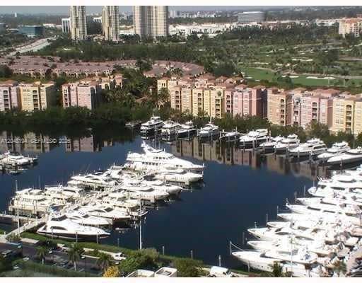 19707 Turnberry Way # 16C, Aventura, FL 33180 photo 4