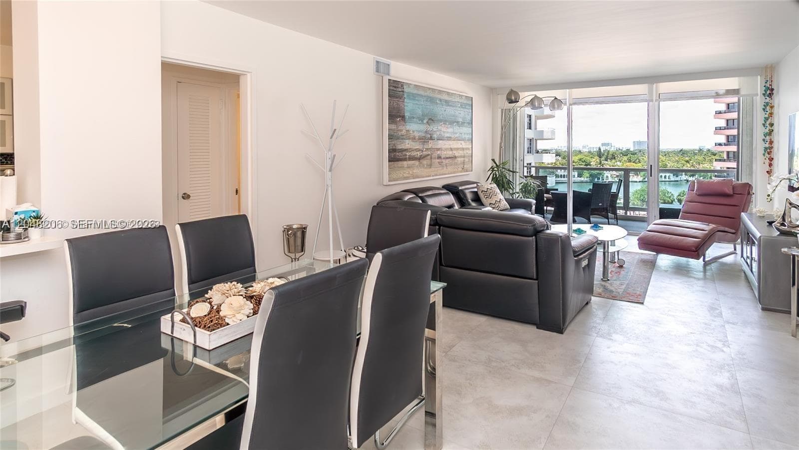 5161 Collins Ave # 811, Miami Beach, FL 33140 photo 2
