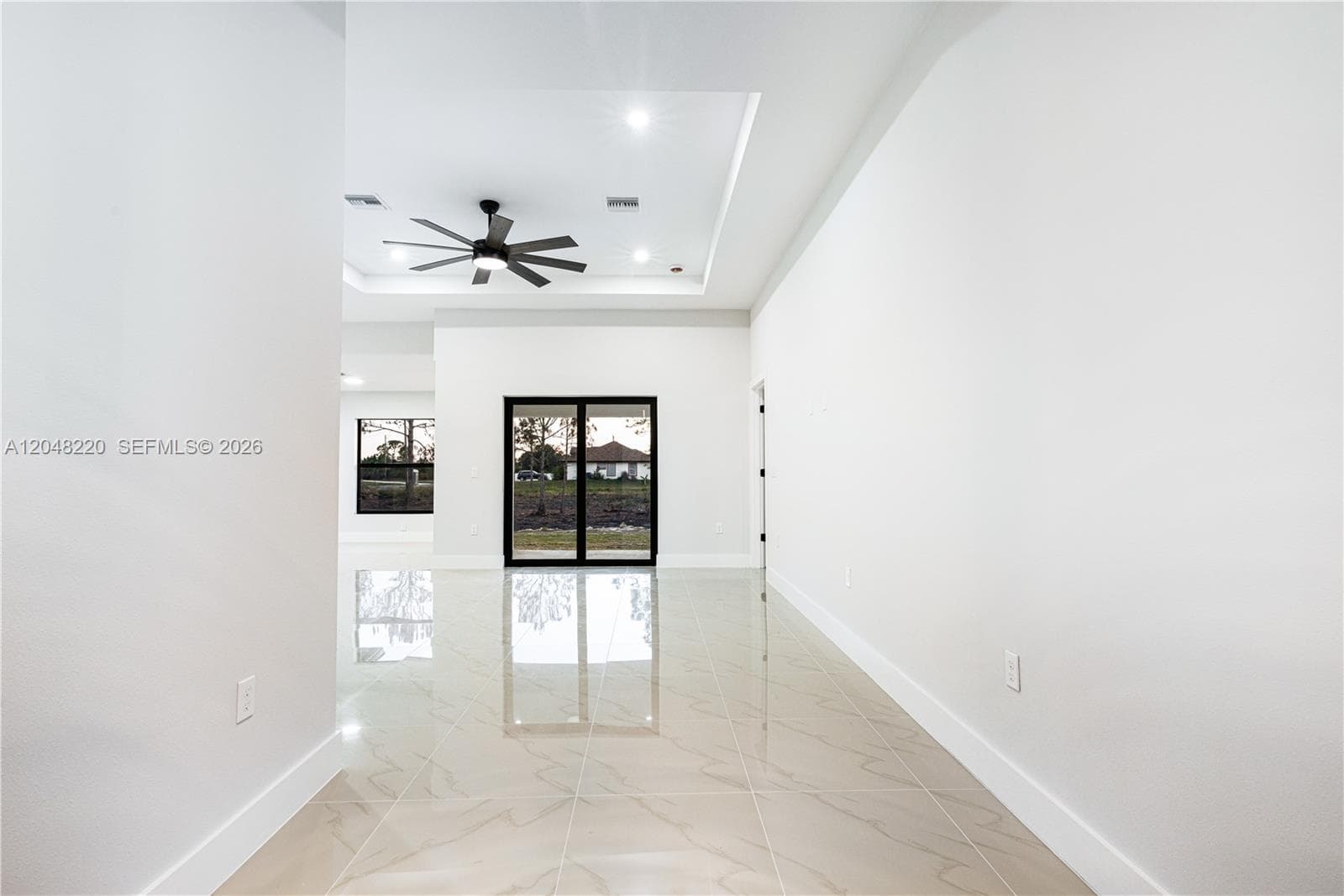 450 Mercedes CT, Lehigh Acres FL 33972 photo 4