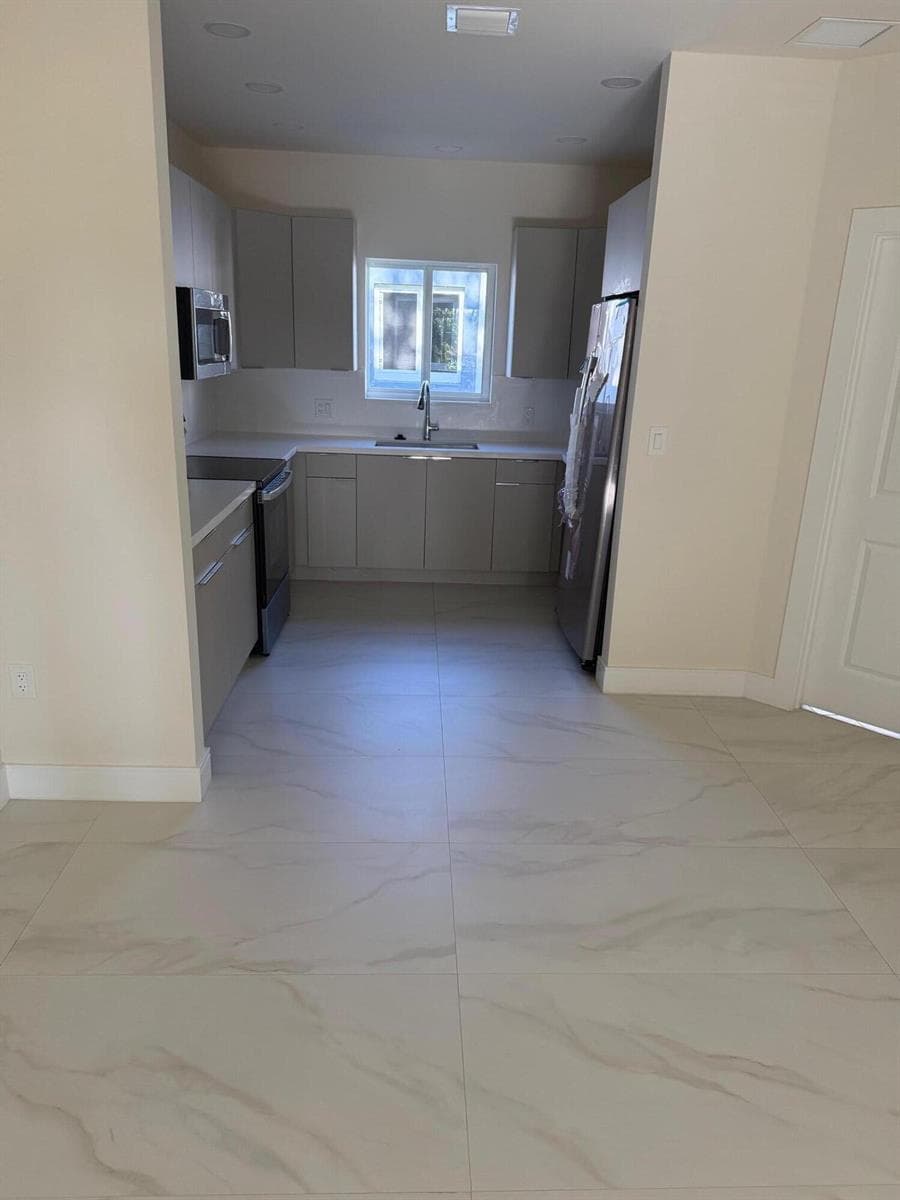 2999 NW 9th Street, Fort Lauderdale FL 33311 photo 5