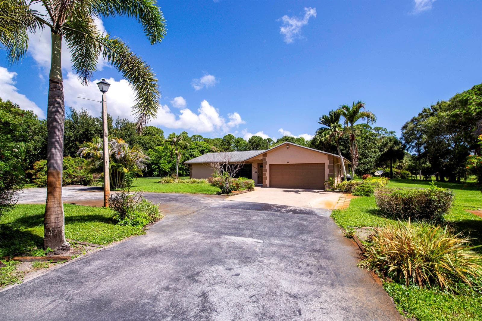 7107 181st Street N, Jupiter FL 33458 photo 3