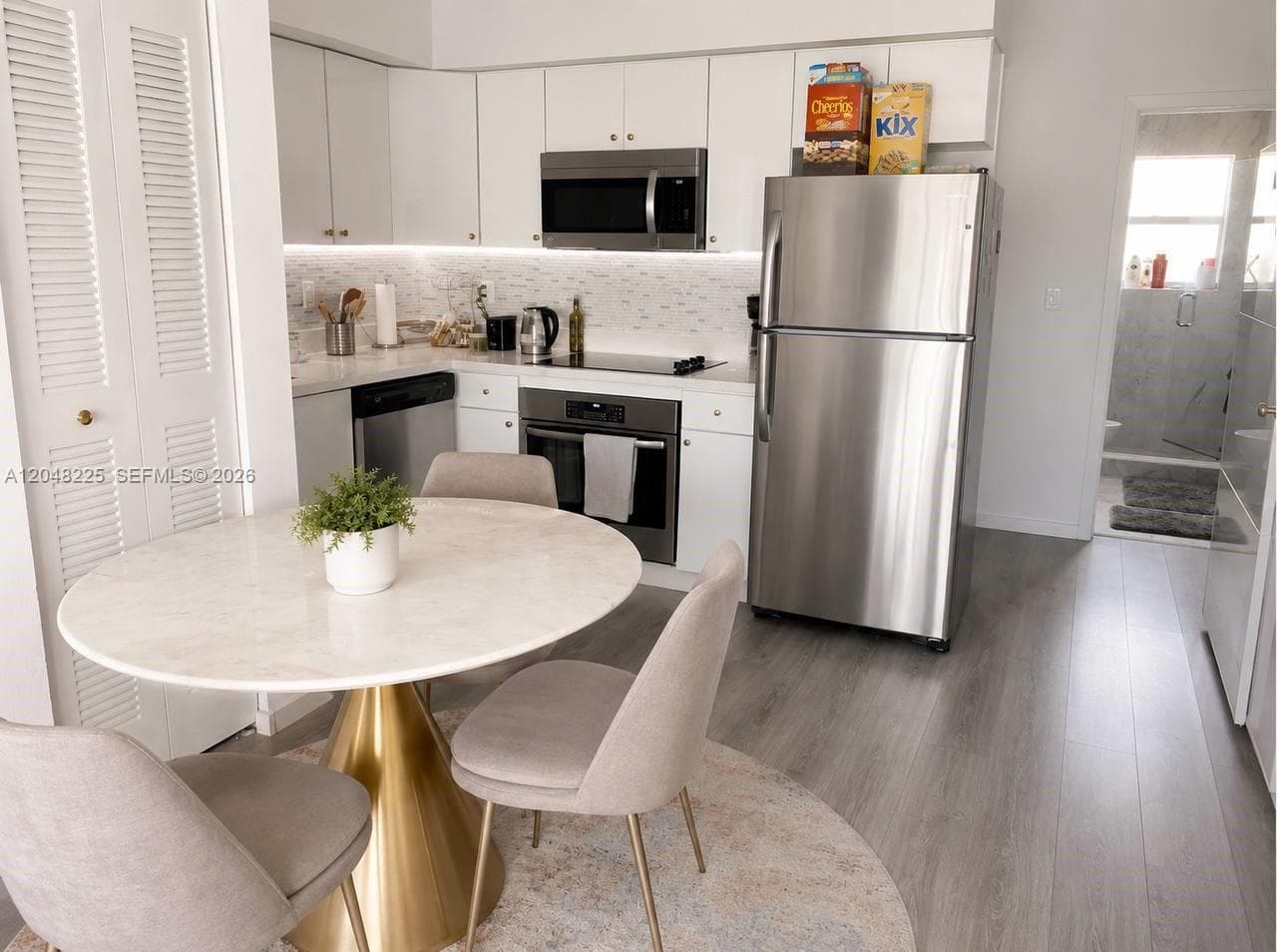 810 7th St # 205, Miami Beach FL 33139 photo 2