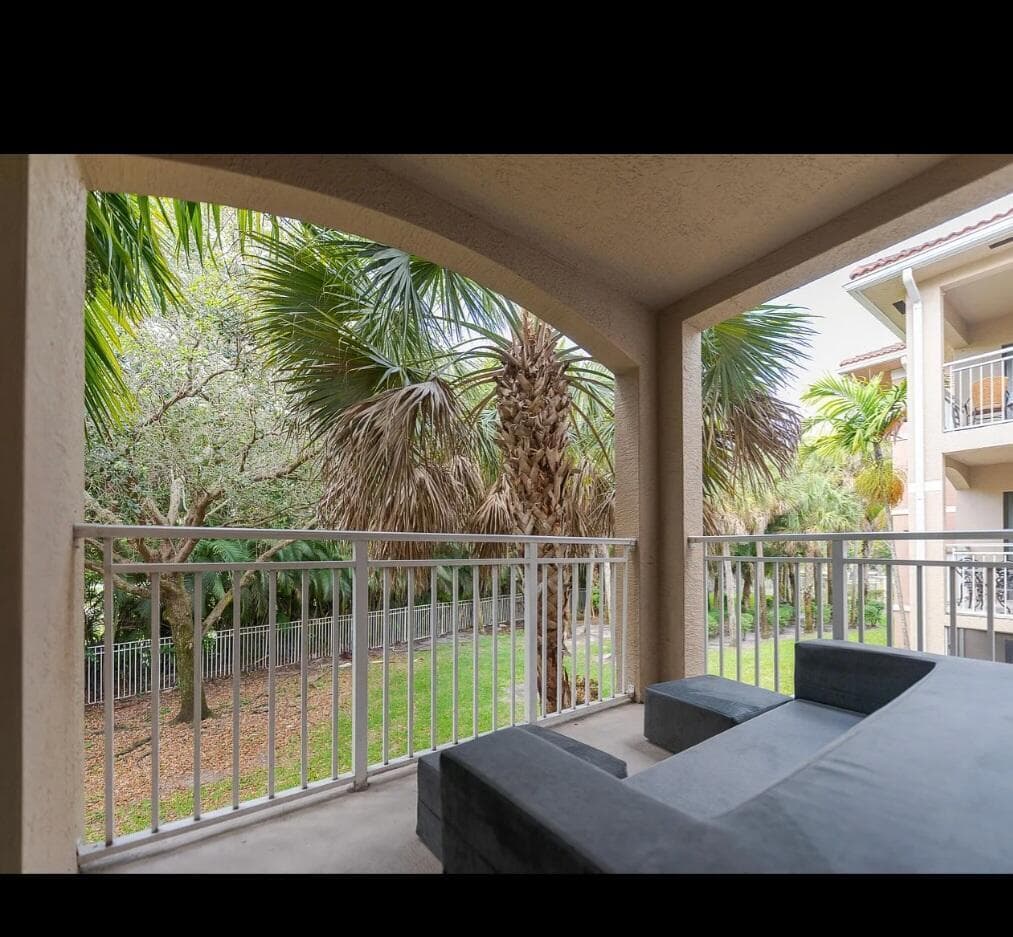 6556 Emerald Dunes Drive # 207, West Palm Beach, FL 33411 photo 3