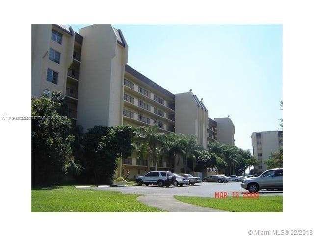 3001 W Rolling Hills Cir # 701, Davie FL 33328