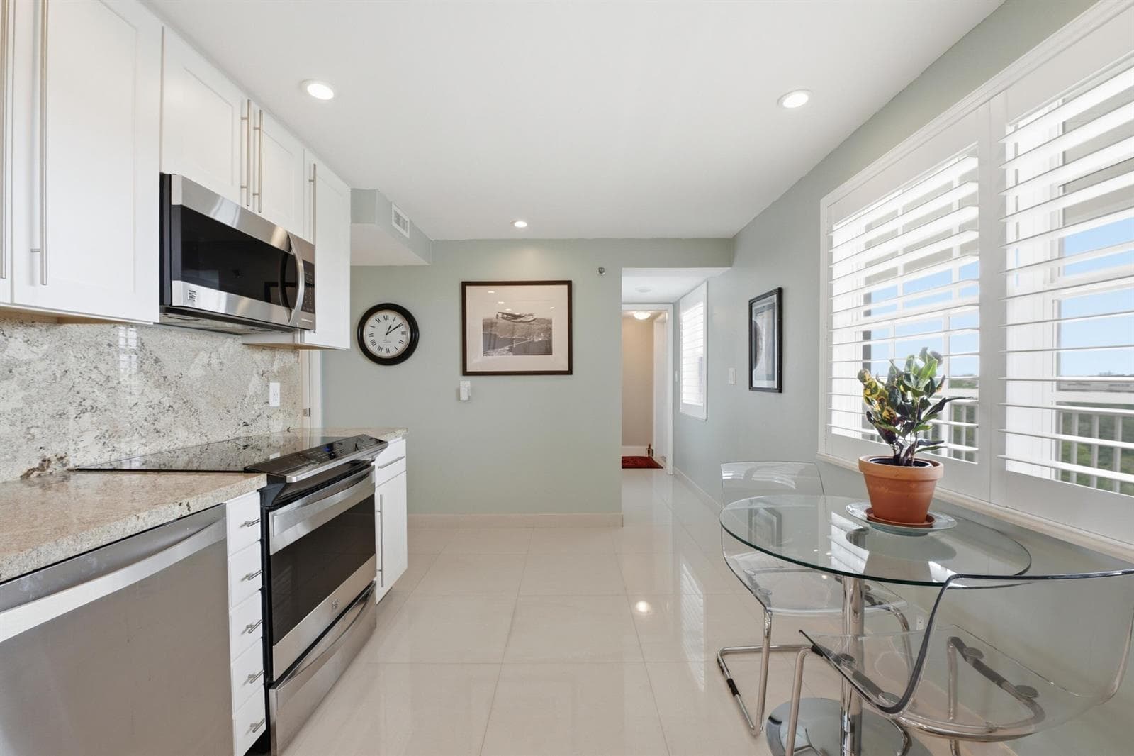 3510 Oaks Way # 703, Pompano Beach FL 33069 photo 4