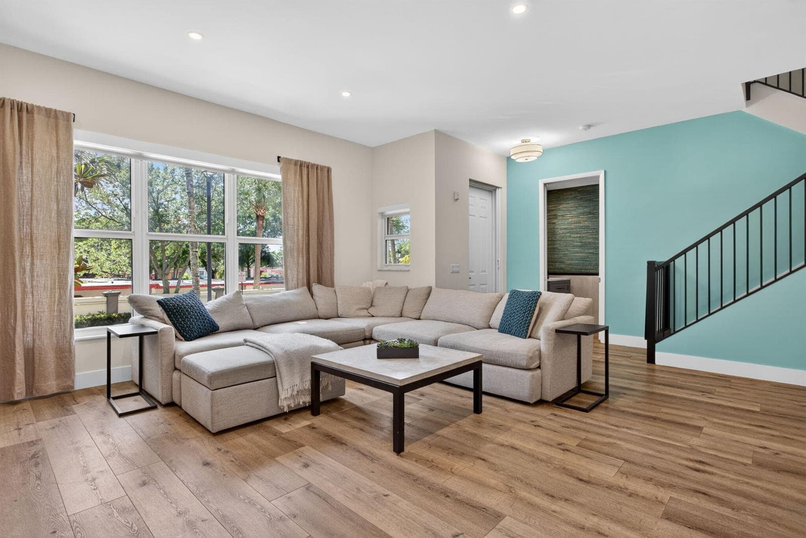 2609 NE 14th Avenue # 105, Wilton Manors FL 33334 photo 2