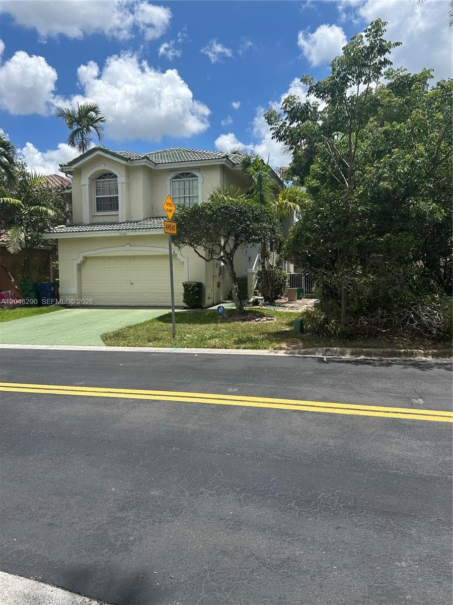 10386 NW 7th St, Coral Springs FL 33071