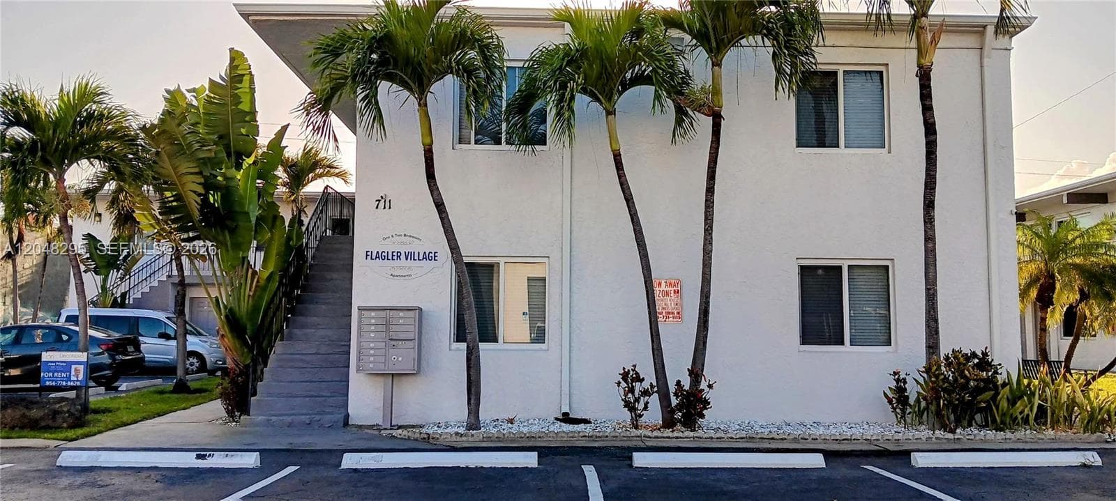 711 NE 2nd Ave # 102, Fort Lauderdale, FL 33304