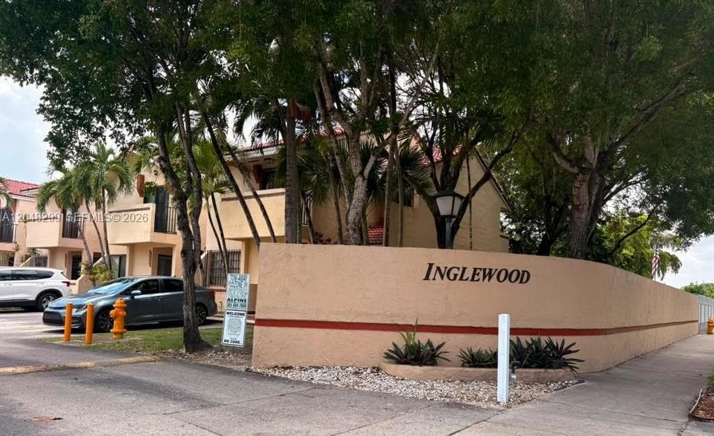 17908 NW 68th Ave # 5, Hialeah FL 33015
