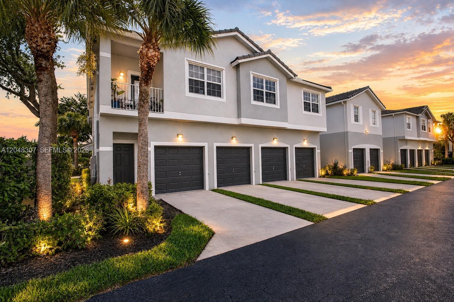 3107 Grandiflora Dr, Green Acres FL 33467