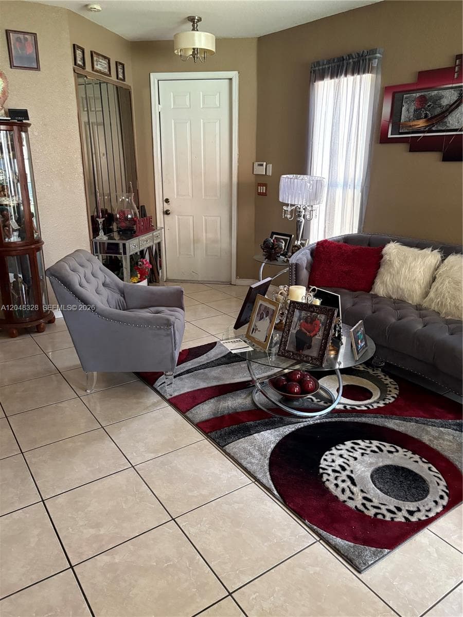 3976 NE 13th Dr # 3976, Homestead FL 33033