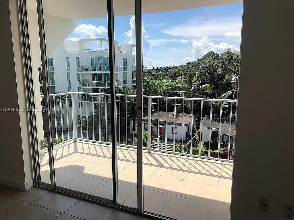 700 NE 63rd St # D506, Miami FL 33138 photo 2
