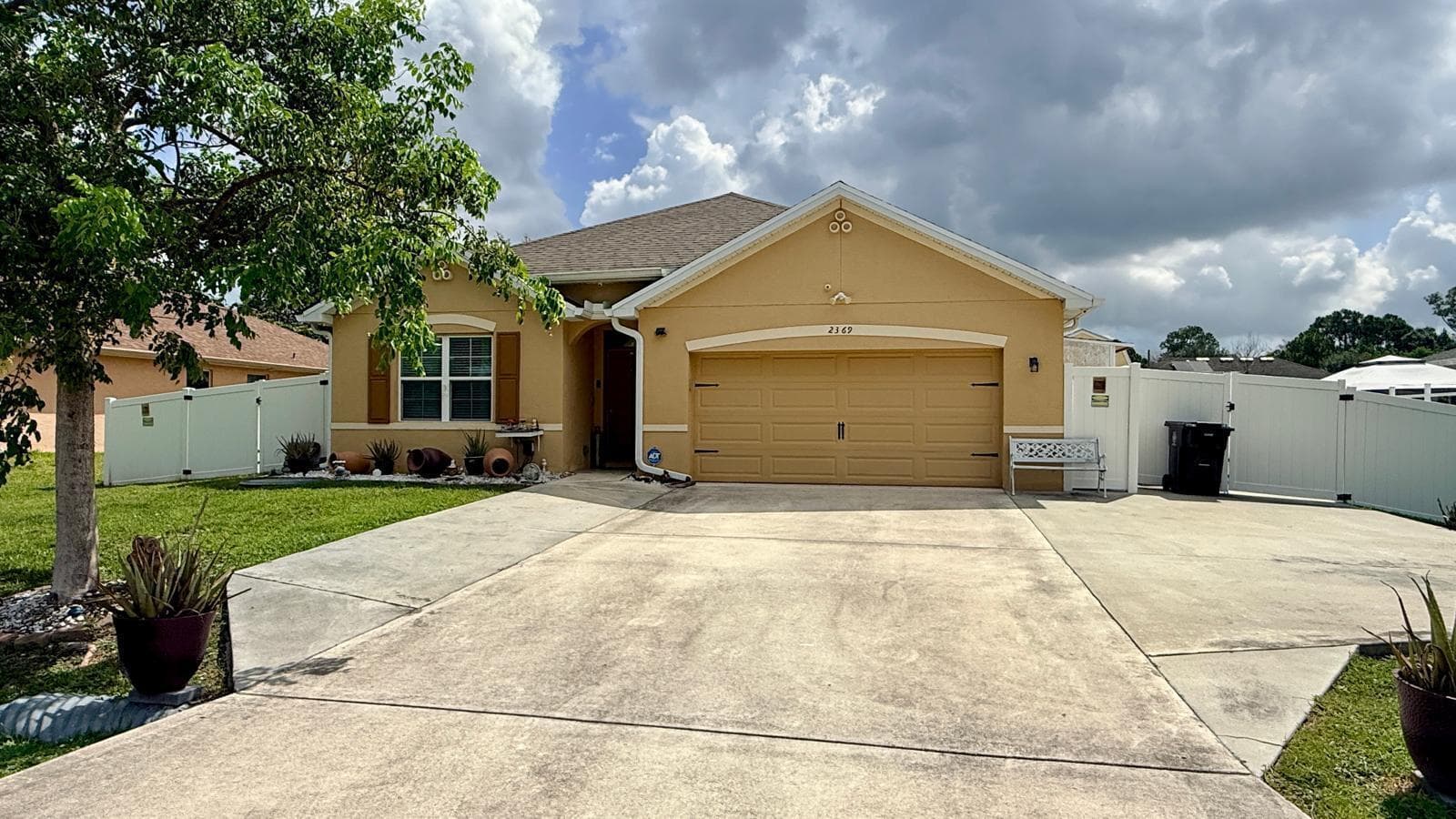 2369 SW Barber Lane, Port St. Lucie FL 34984