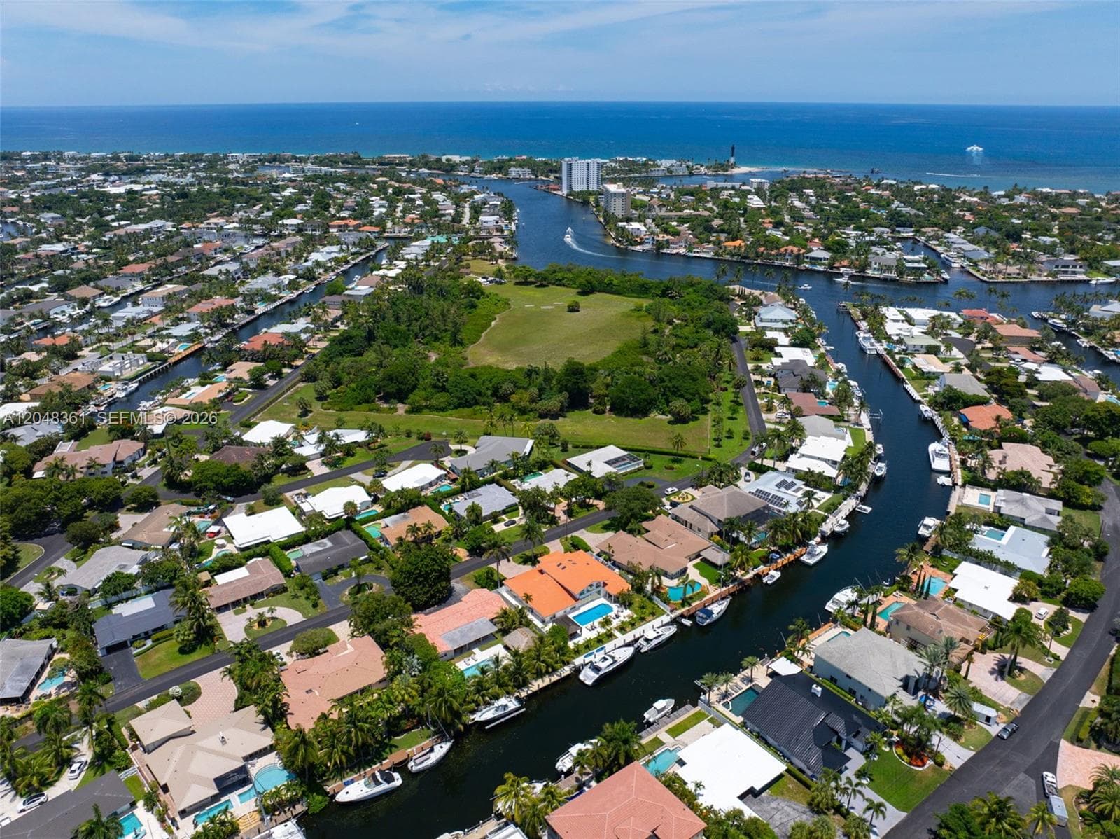 2770 NE 23rd Pl, Pompano Beach FL 33062 photo 3