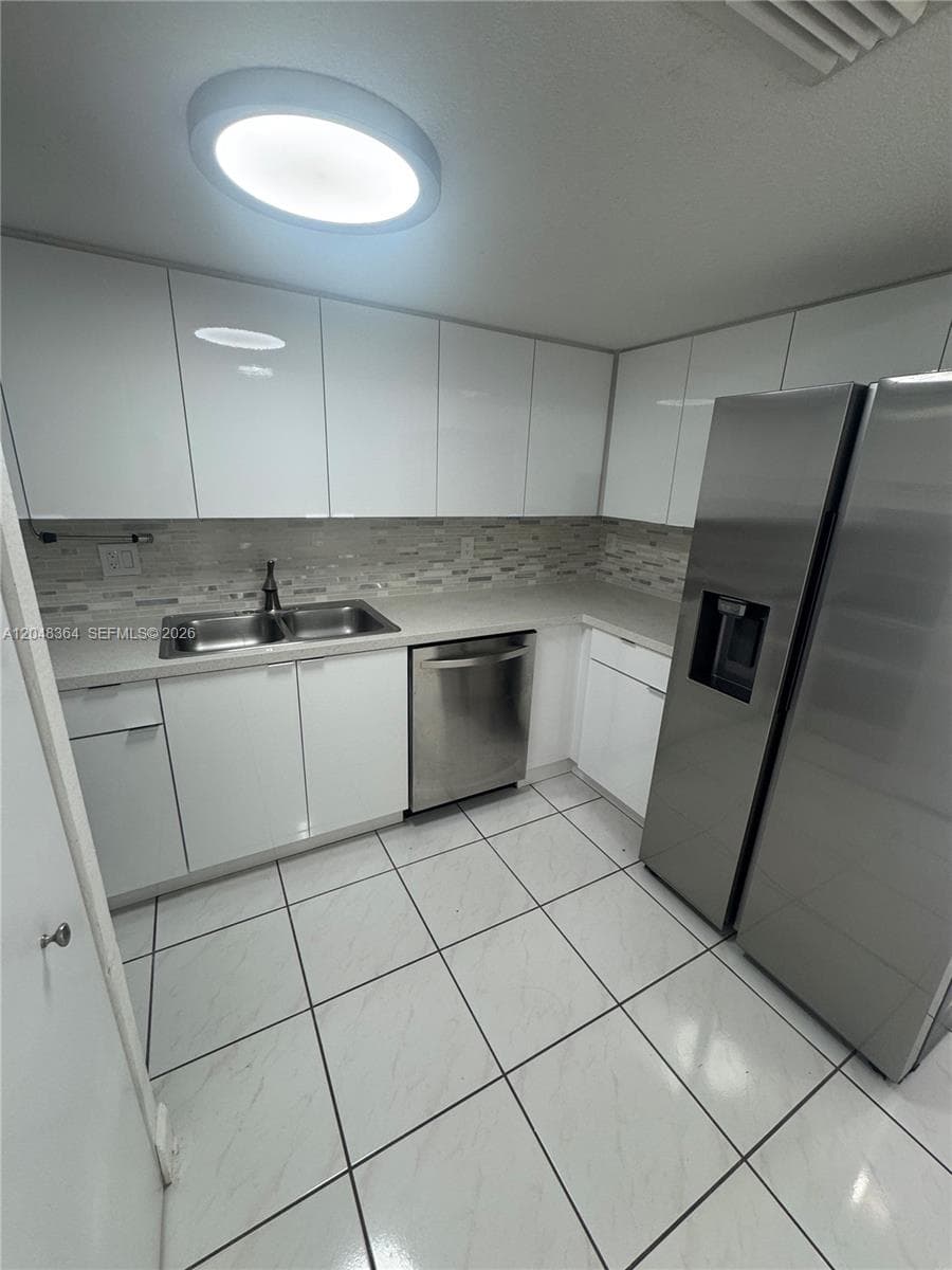 6926 NW 166th Ter # 1302, Miami Lakes FL 33014
