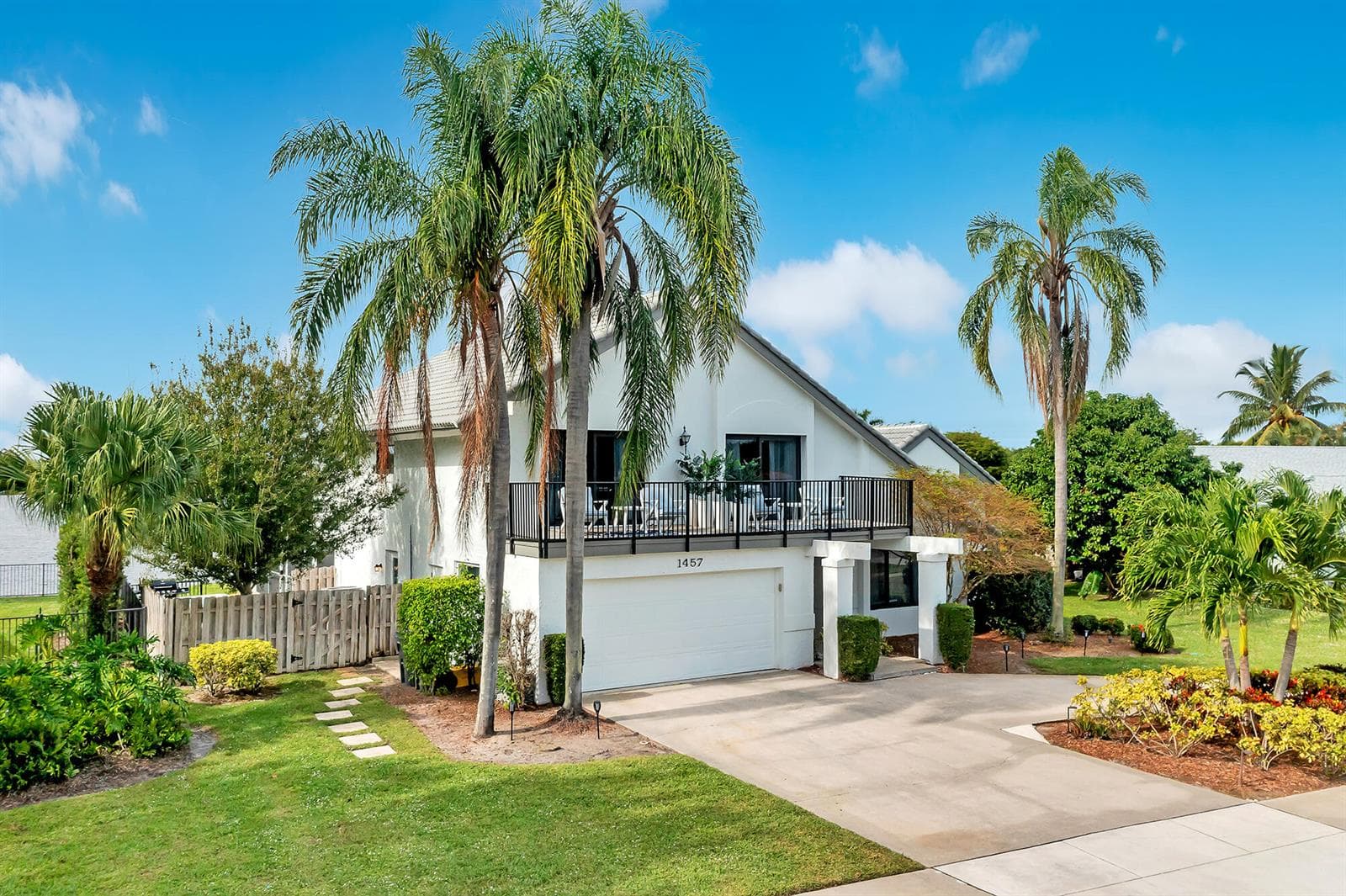 1457 Sailboat Circle, Wellington FL 33414 photo 2