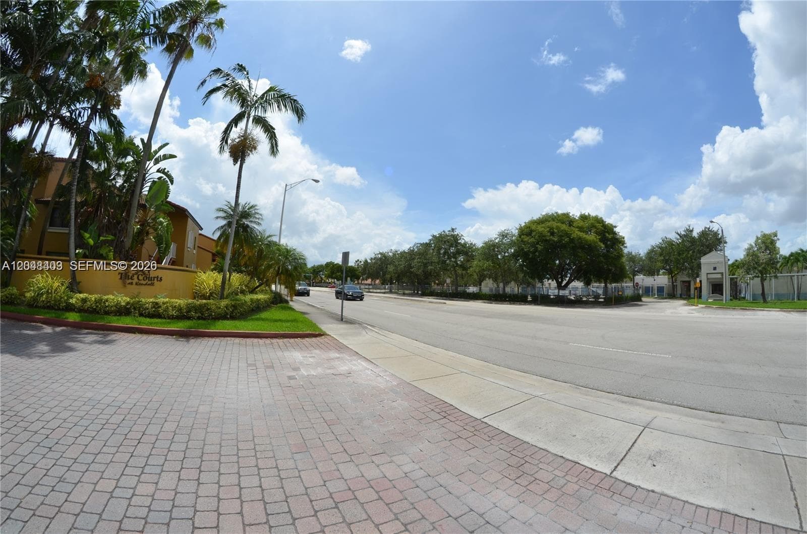 15630 SW 80th St # I-210, Miami FL 33193