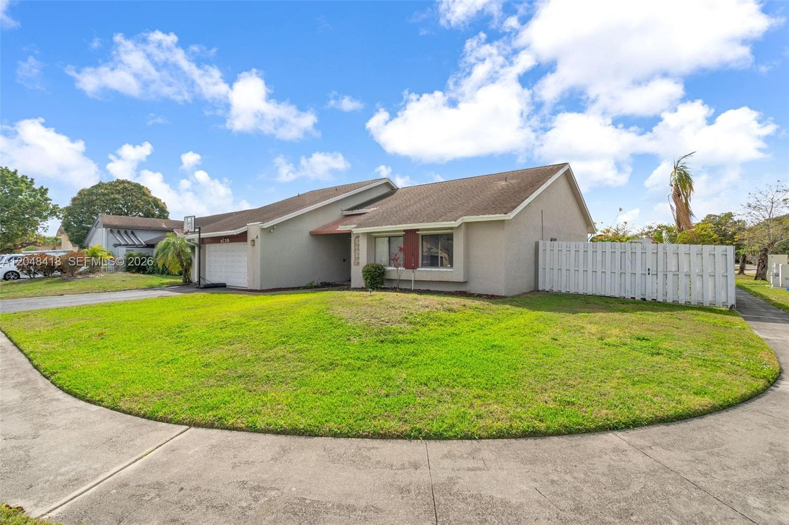8650 NW 46th Ct, Lauderhill FL 33351 photo 2