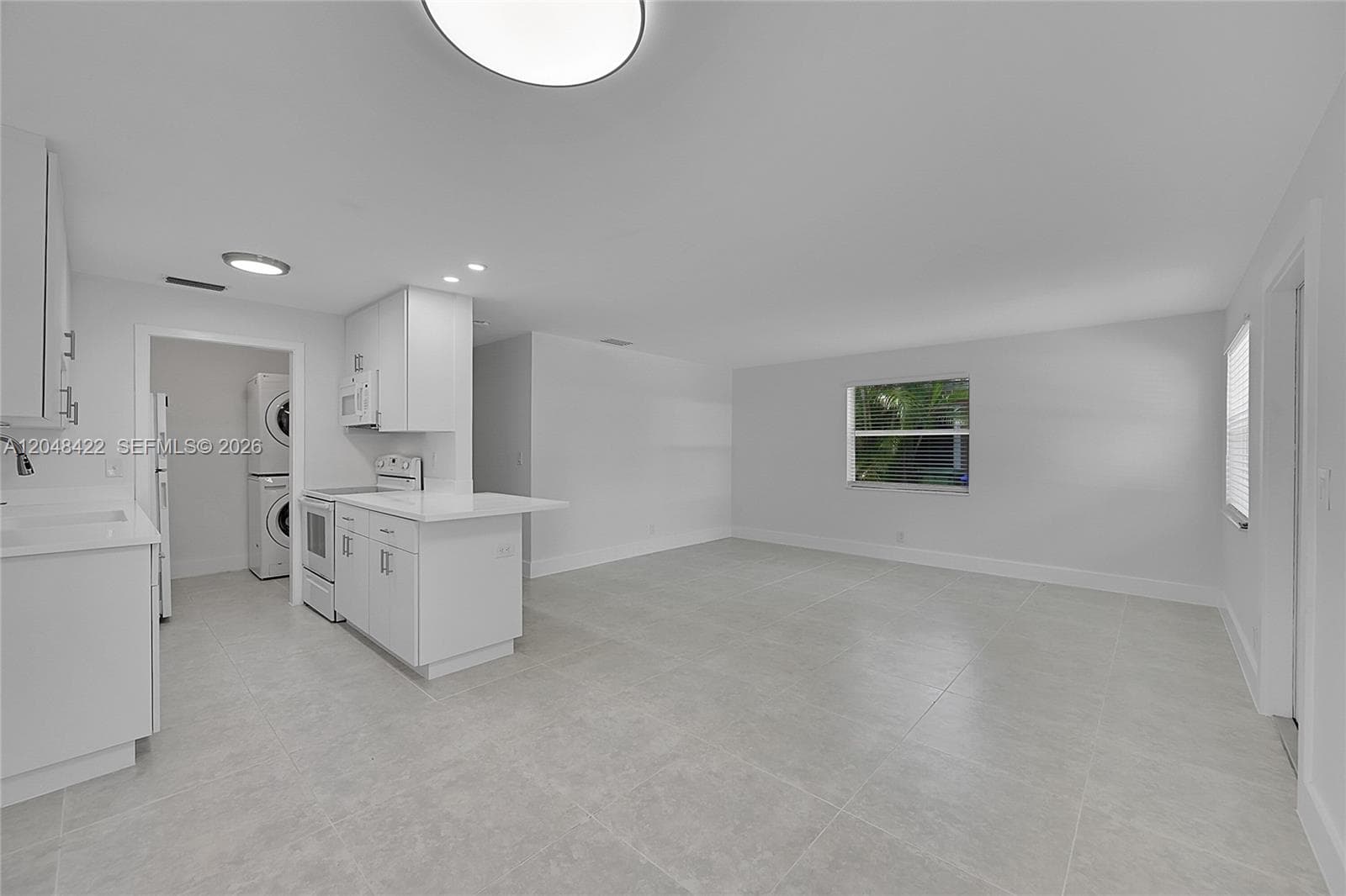 810 SW 12th Ct # 810, Fort Lauderdale FL 33315 photo 2