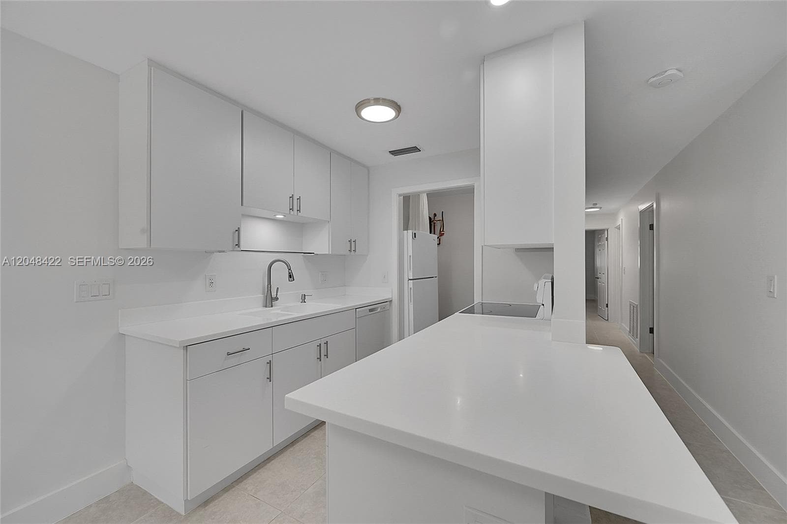 810 SW 12th Ct # 810, Fort Lauderdale FL 33315 photo 3