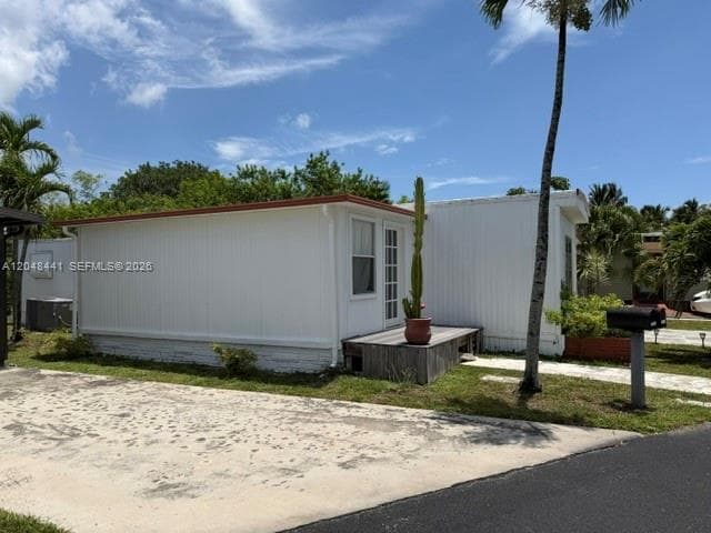 5331 SW 35th ST, Davie FL 33314 photo 2