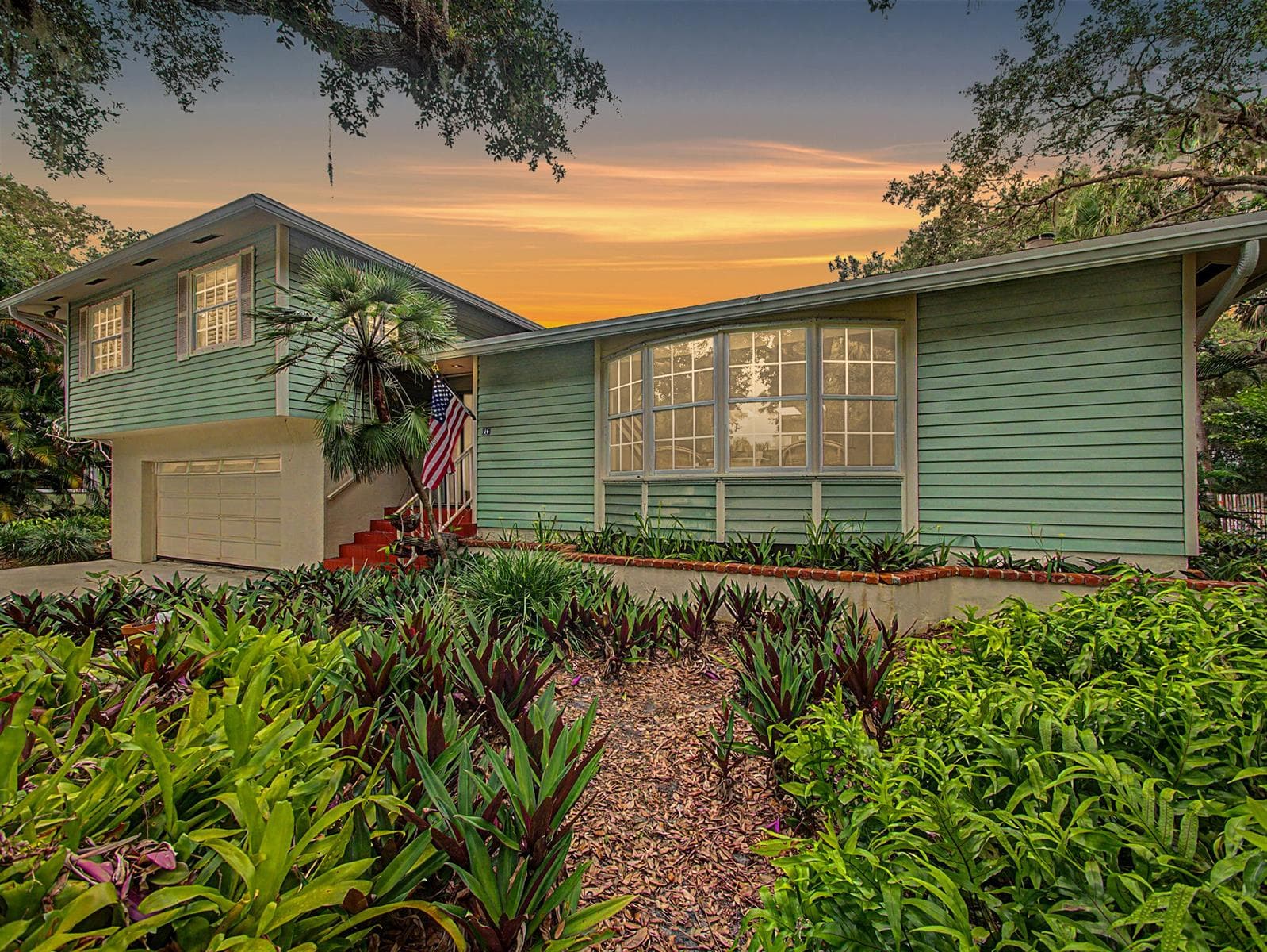 14 Emarita Way, Sewalls Point FL 34996