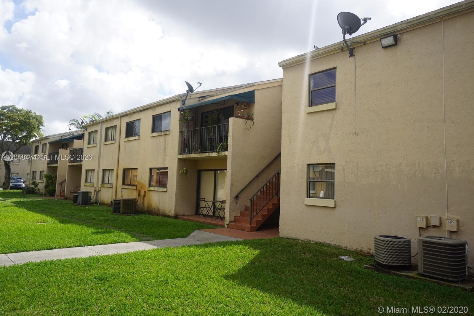 7401 SW 152nd Ave # 1, Miami FL 33193 photo 2