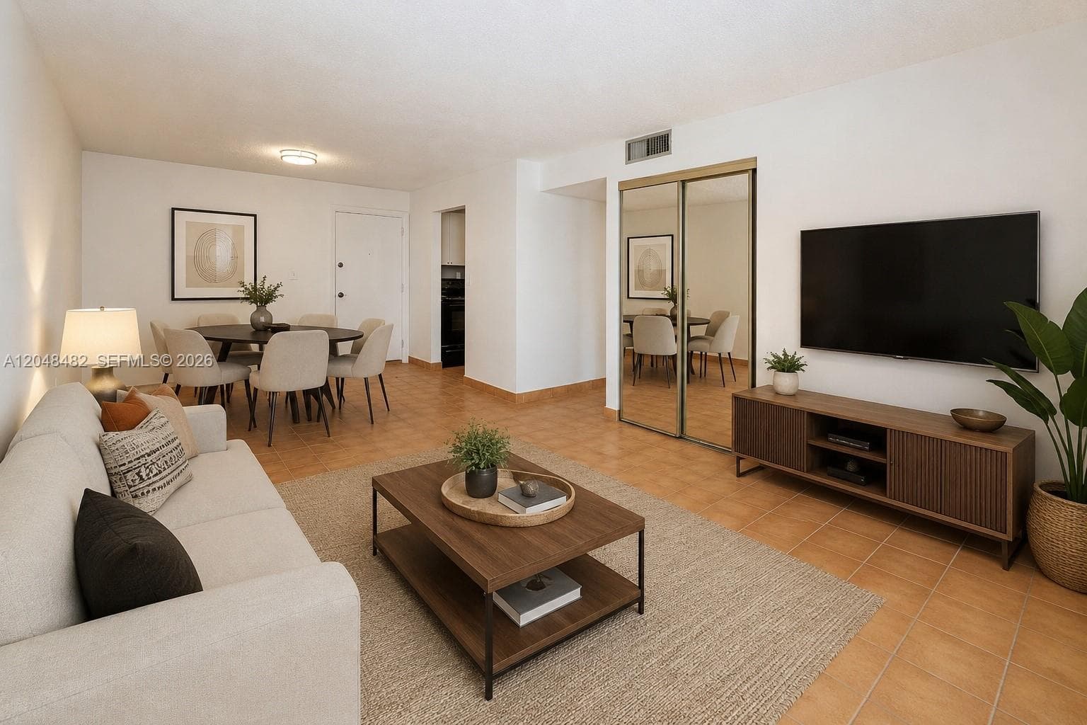 1337 NW 1st St # 12, Miami FL 33125 photo 2