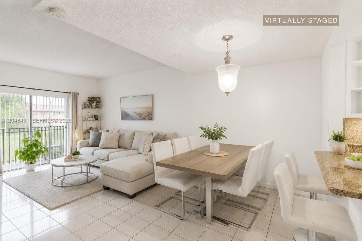 10014 Hammocks Blvd # 4, Miami FL 33196 photo 2
