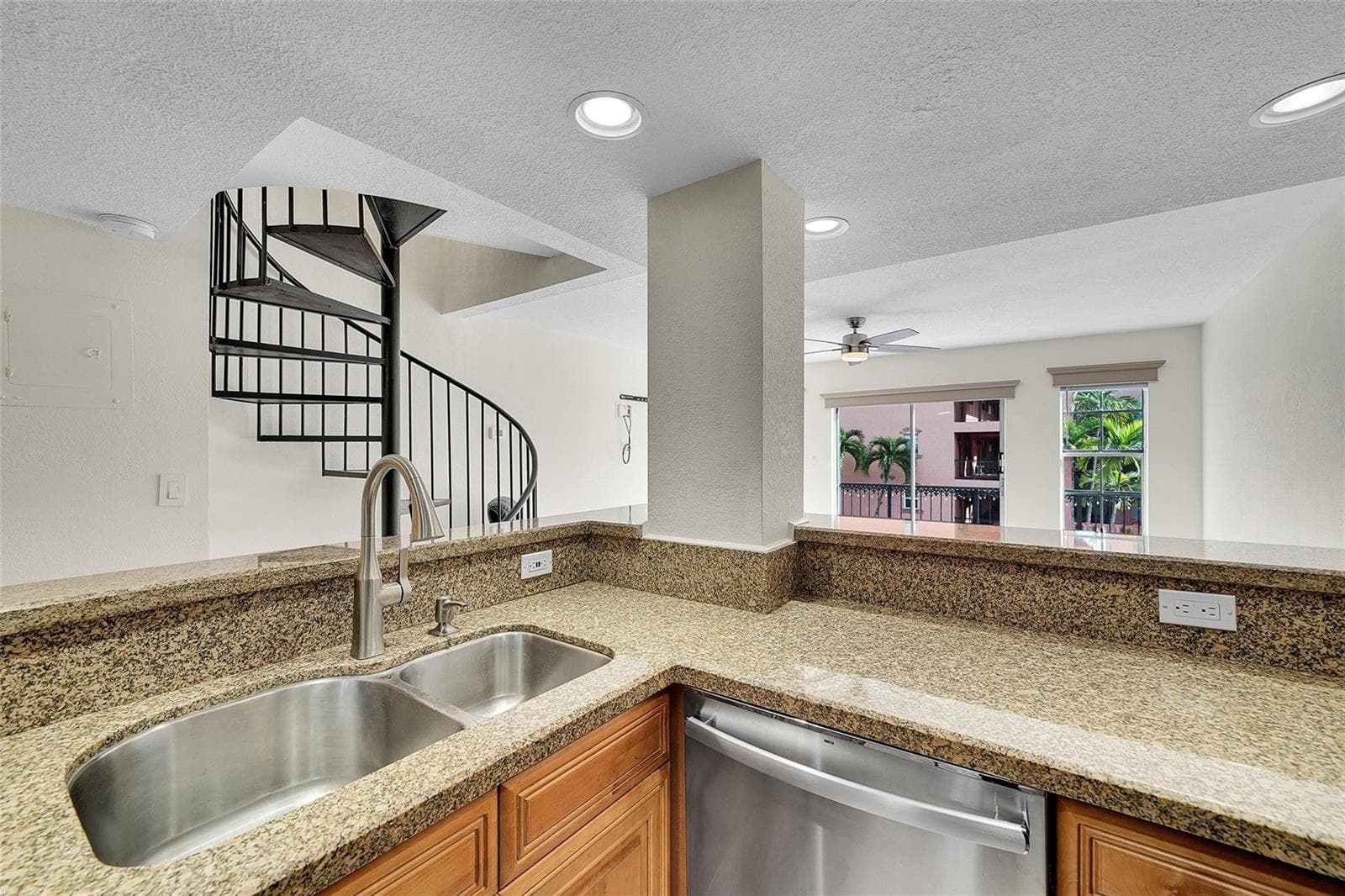 650 Tennis Club Drive # 305, Fort Lauderdale FL 33311 photo 5