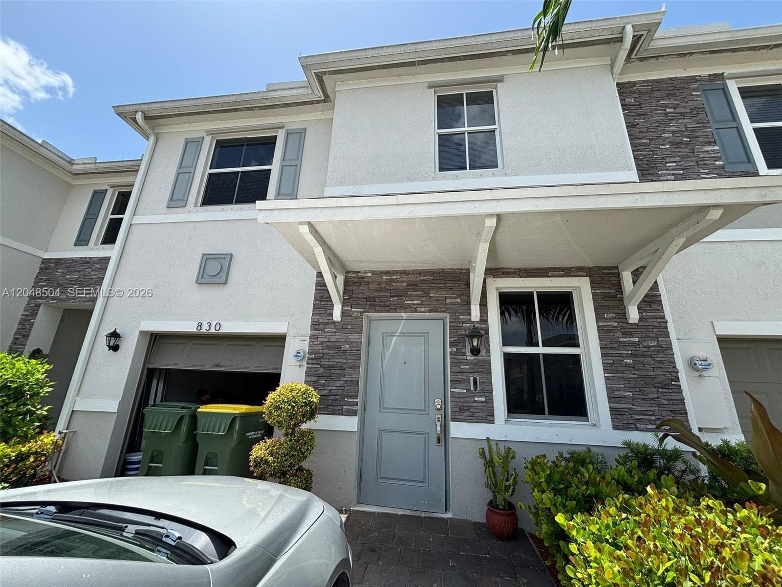 830 SE 19th St, Homestead FL 33034