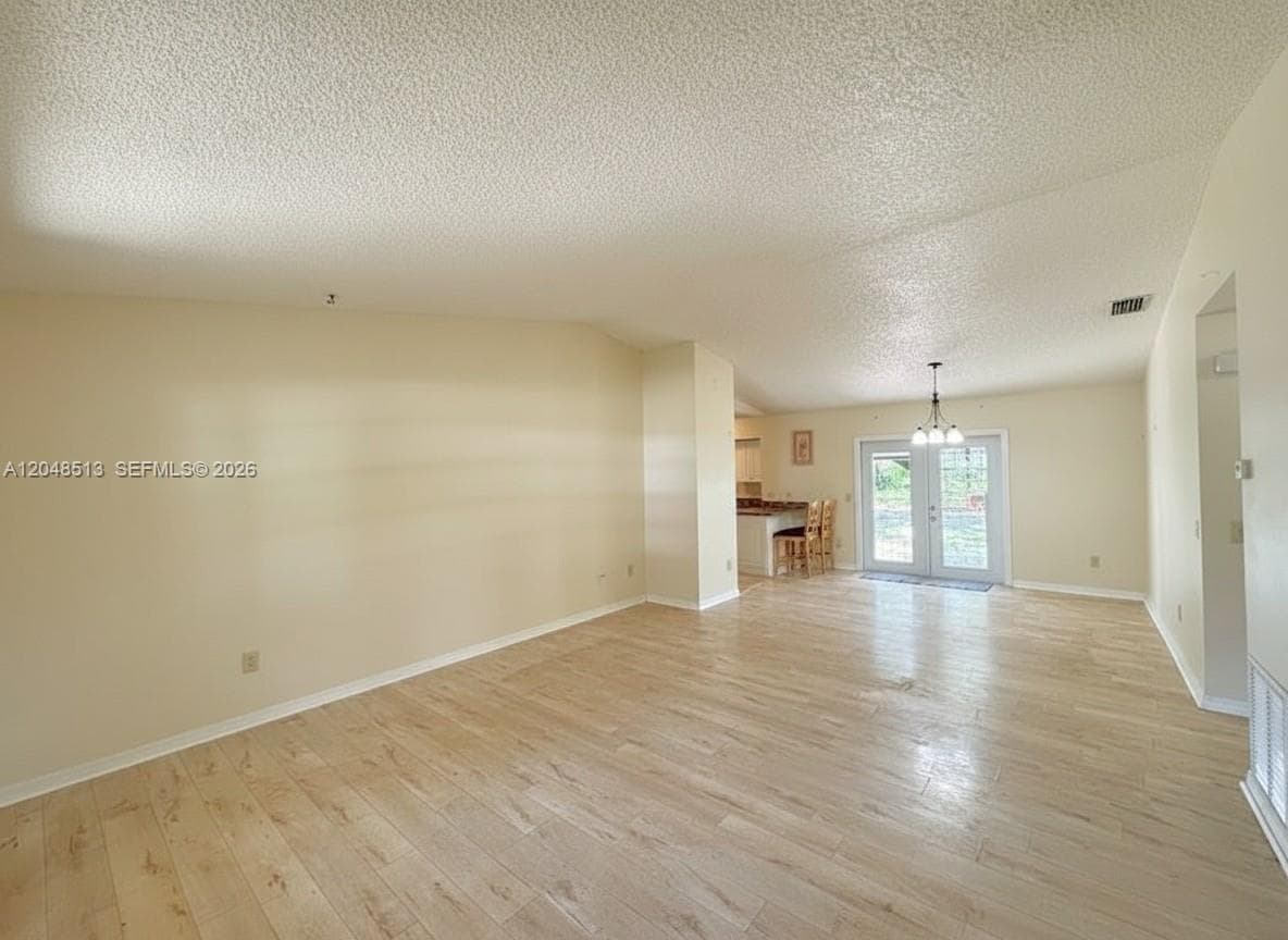 4005 E Sunflower Cir, La Belle FL 33935 photo 3