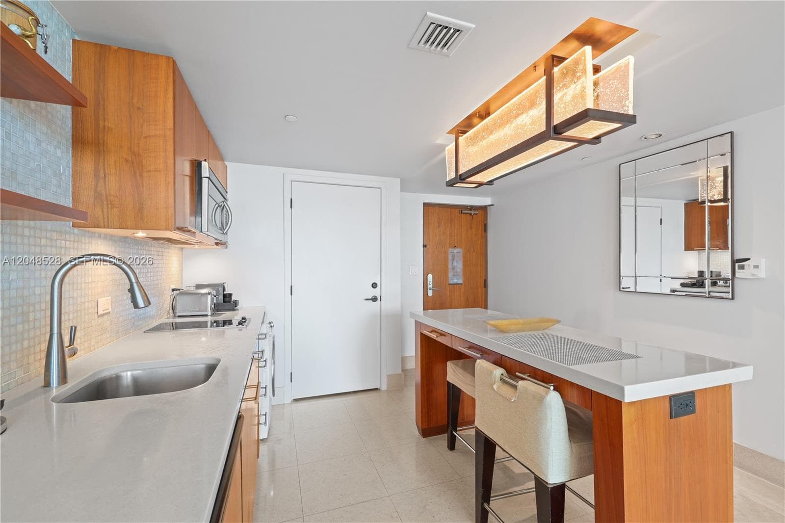 6801 Collins Ave # 516, Miami Beach FL 33141 photo 3