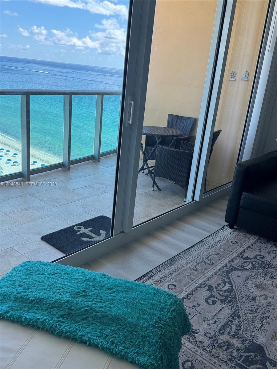 2501 S Ocean Dr # PH05, Hollywood FL 33019 photo 2