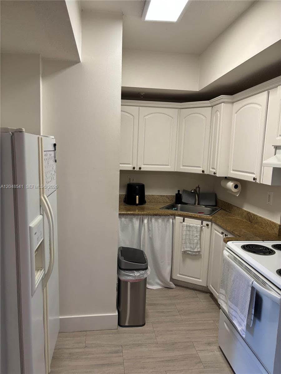 3500 Coral Way # 406, Miami, FL 33145 photo 5