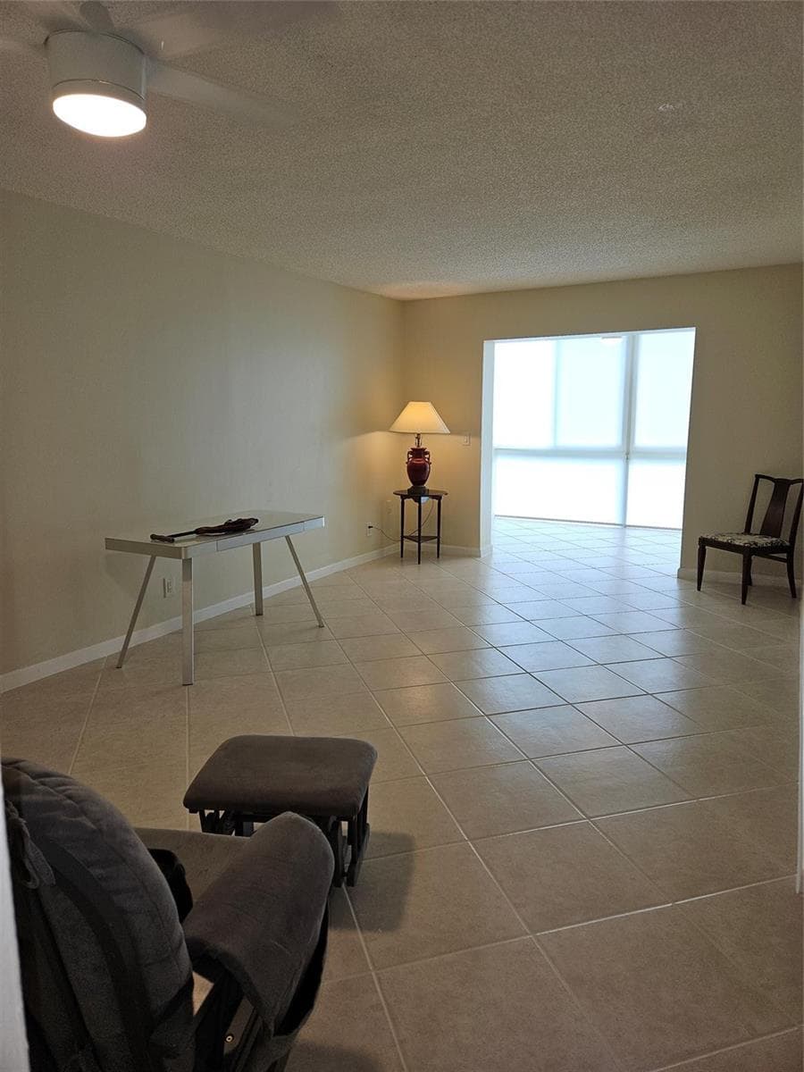 300 NE 26th Avenue, Boynton Beach FL 33435 photo 4