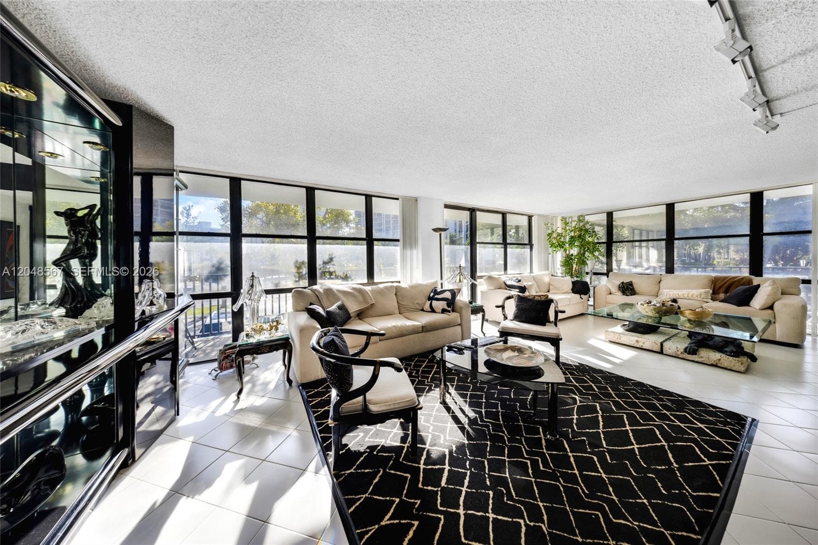 800 Parkview Dr # 230, Hallandale Beach FL 33009 photo 4