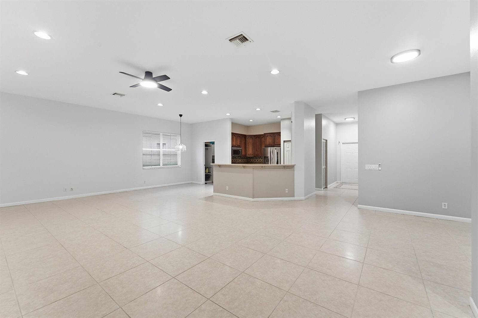 970 Tulip Circle, Weston FL 33327 photo 5