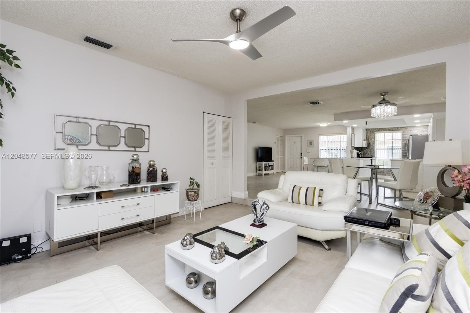 7032 SW 23rd St # 16, Davie FL 33317