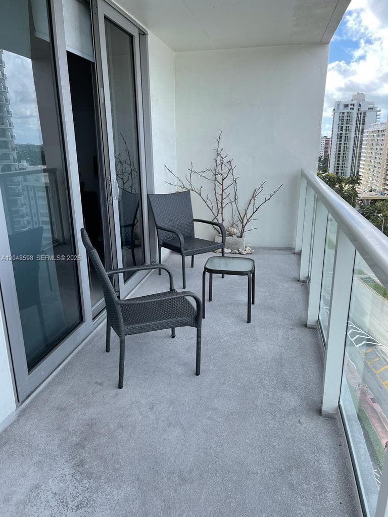 5701 Collins Ave # 1411, Miami Beach FL 33140 photo 2