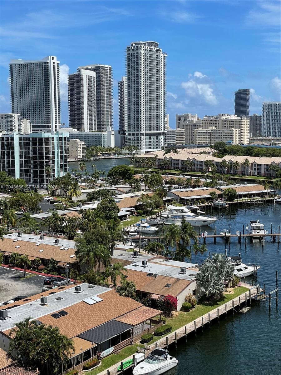 2500 PARKVIEW DR # 1405, Hallandale Beach FL 33009 photo 4