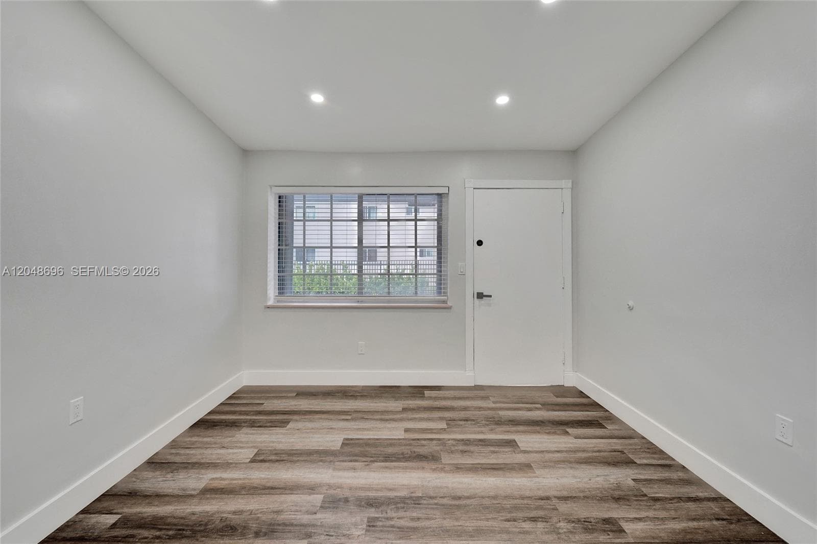 1085 NE 126th St # 3, North Miami, FL 33161 photo 5