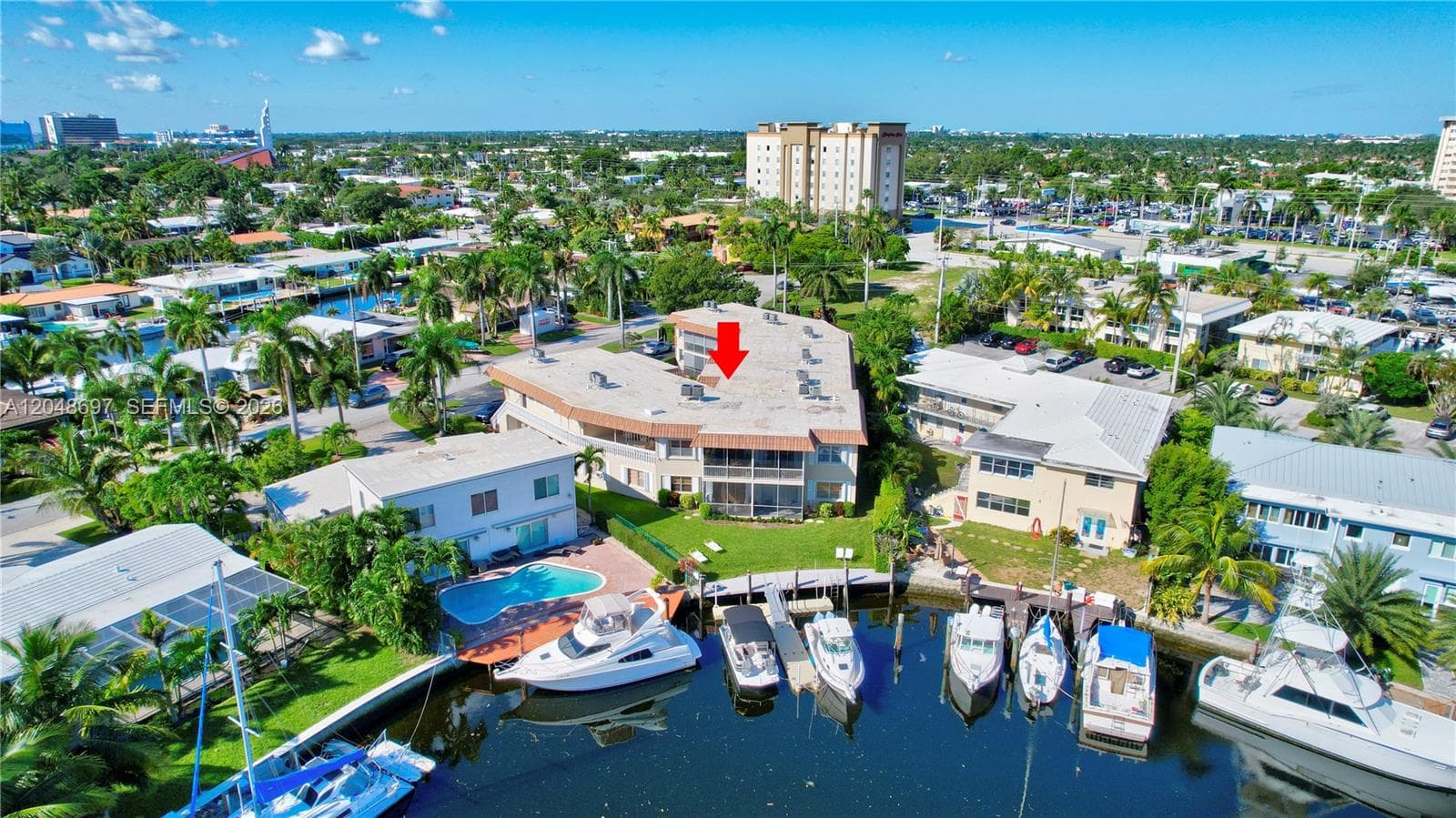 2201 SE 9th St # 108, Pompano Beach FL 33062