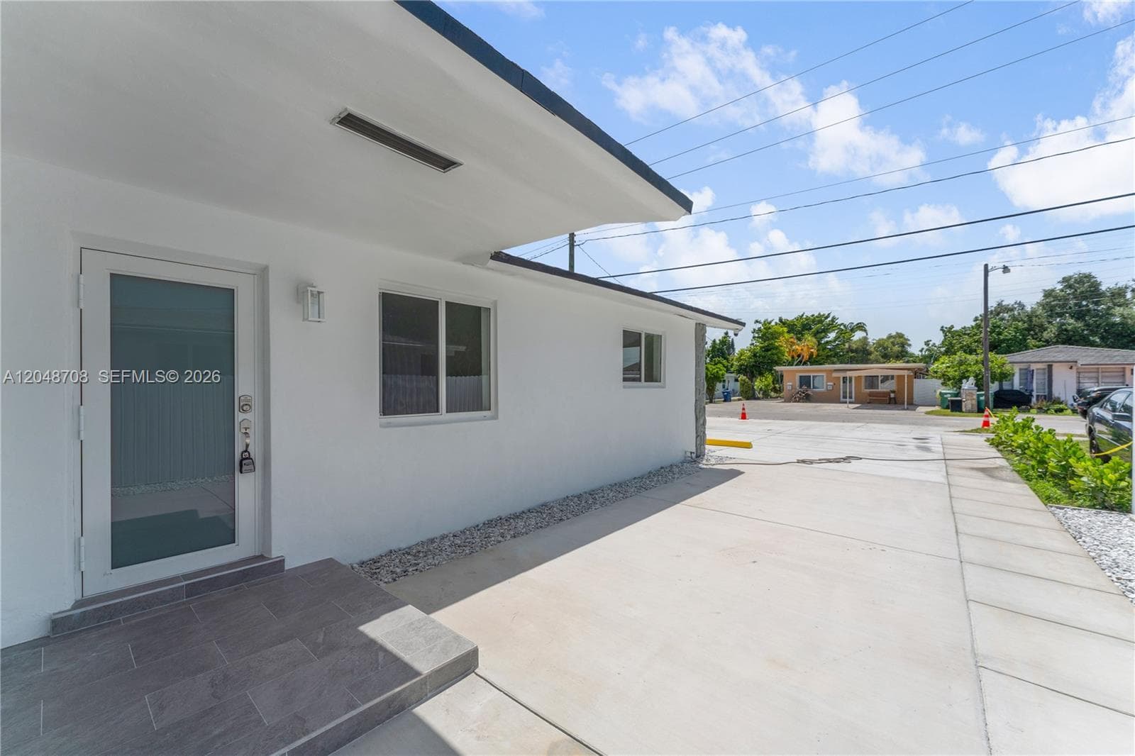 3515-3517 SW 91st Ave, Miami FL 33165 photo 4