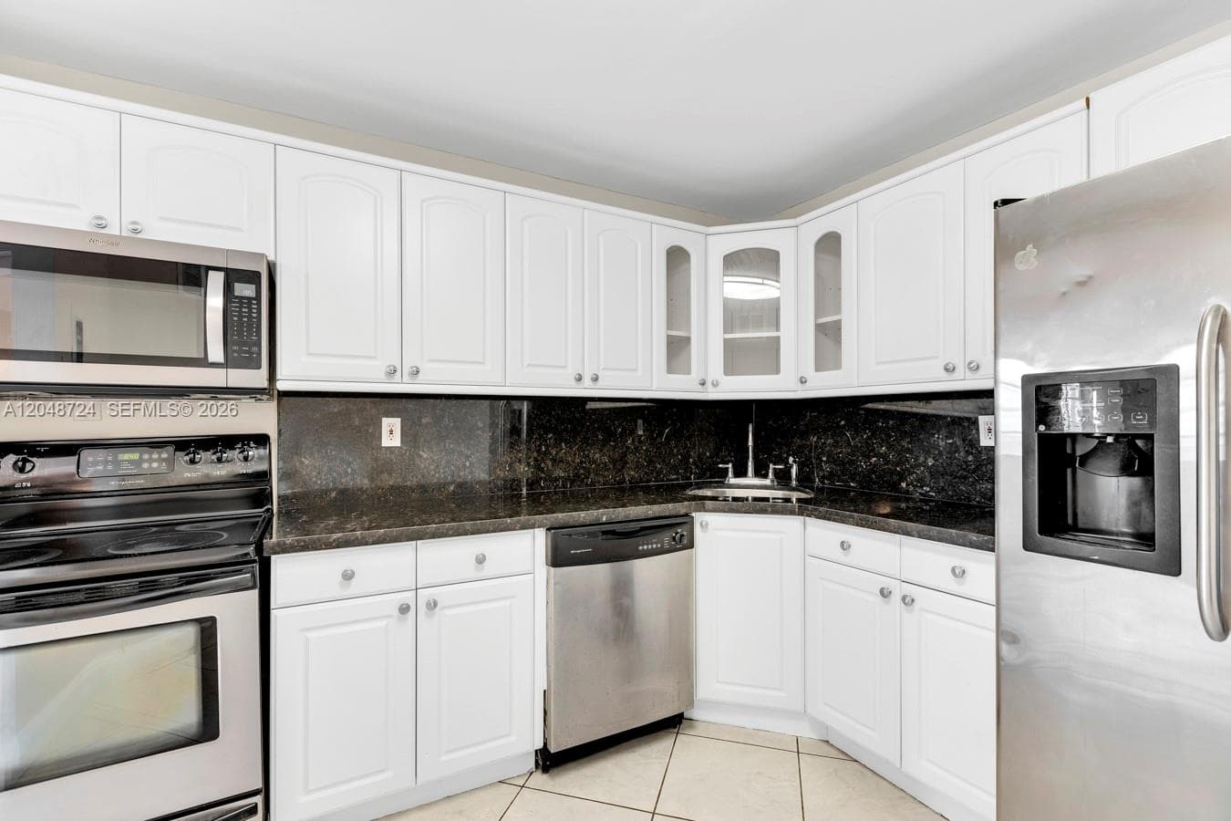 2750 NE 183rd St # 806, Aventura FL 33160 photo 2